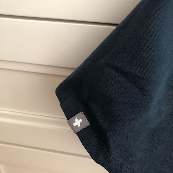 FIGS Casma Three Pocket Scrub Top Colbalt Blue Size XS - Picture 5 of 5